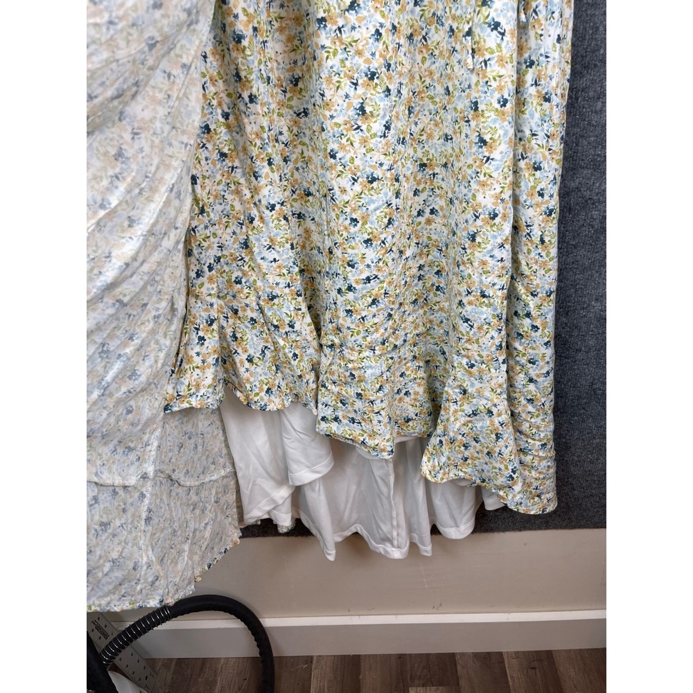 Torrid Maxi Dress Women's 2 White Floral Faux Wrap High Low Ruffle - Picture 7 of 11